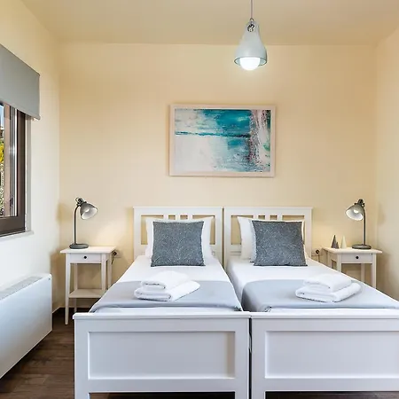Villa Kudos